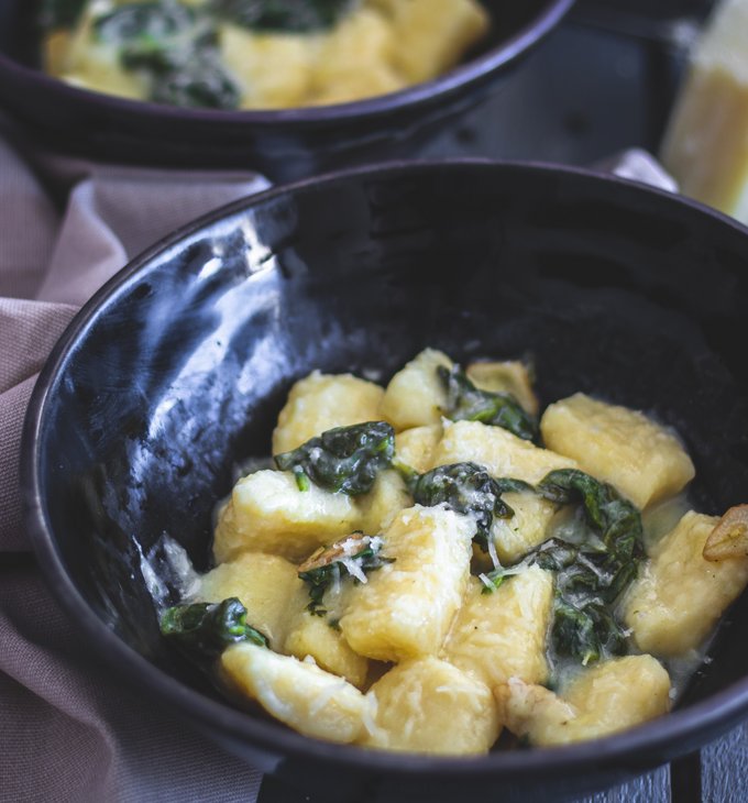 Gnocchi se špenátem a pecorinem