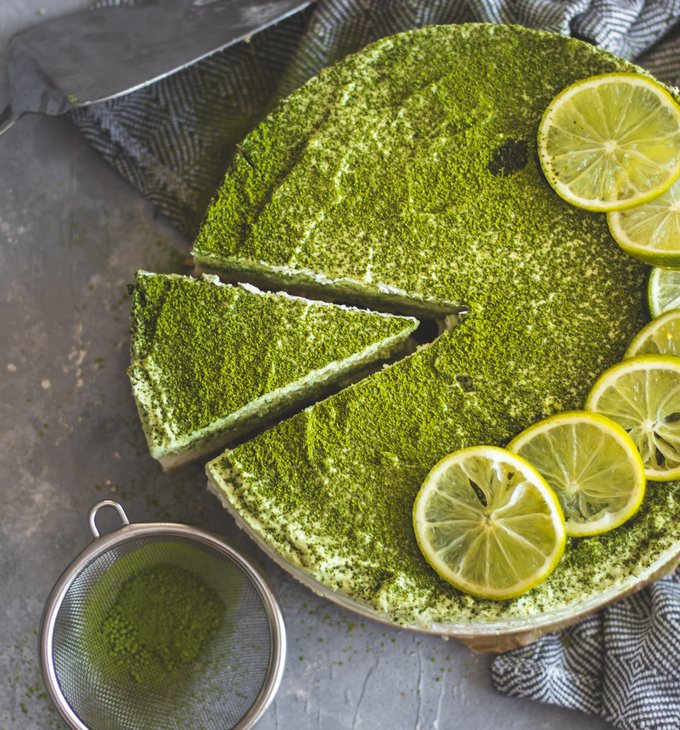 Matcha cheesecake