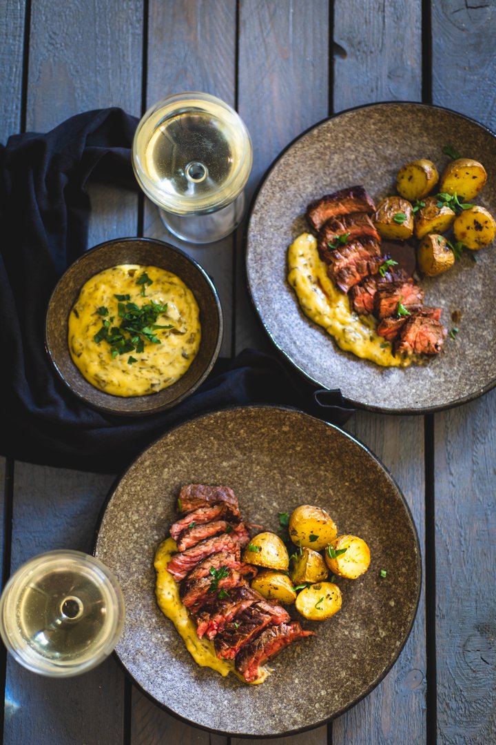 Flank steak s béarnskou omáčkou