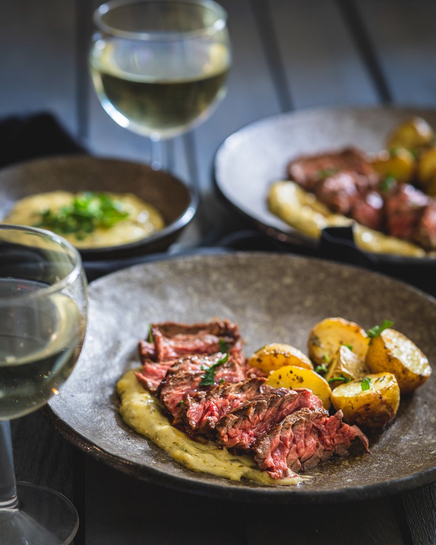 Flank steak s béarnskou omáčkou