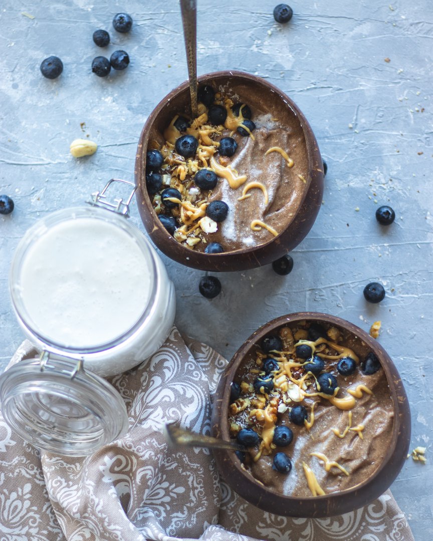 Čokoládový smoothie bowl