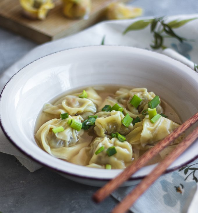 Wonton polévka